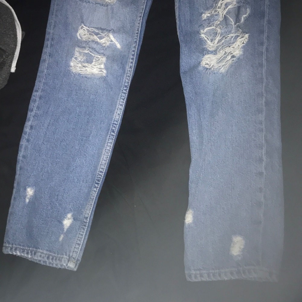 Jeans - Picture 2 of 3